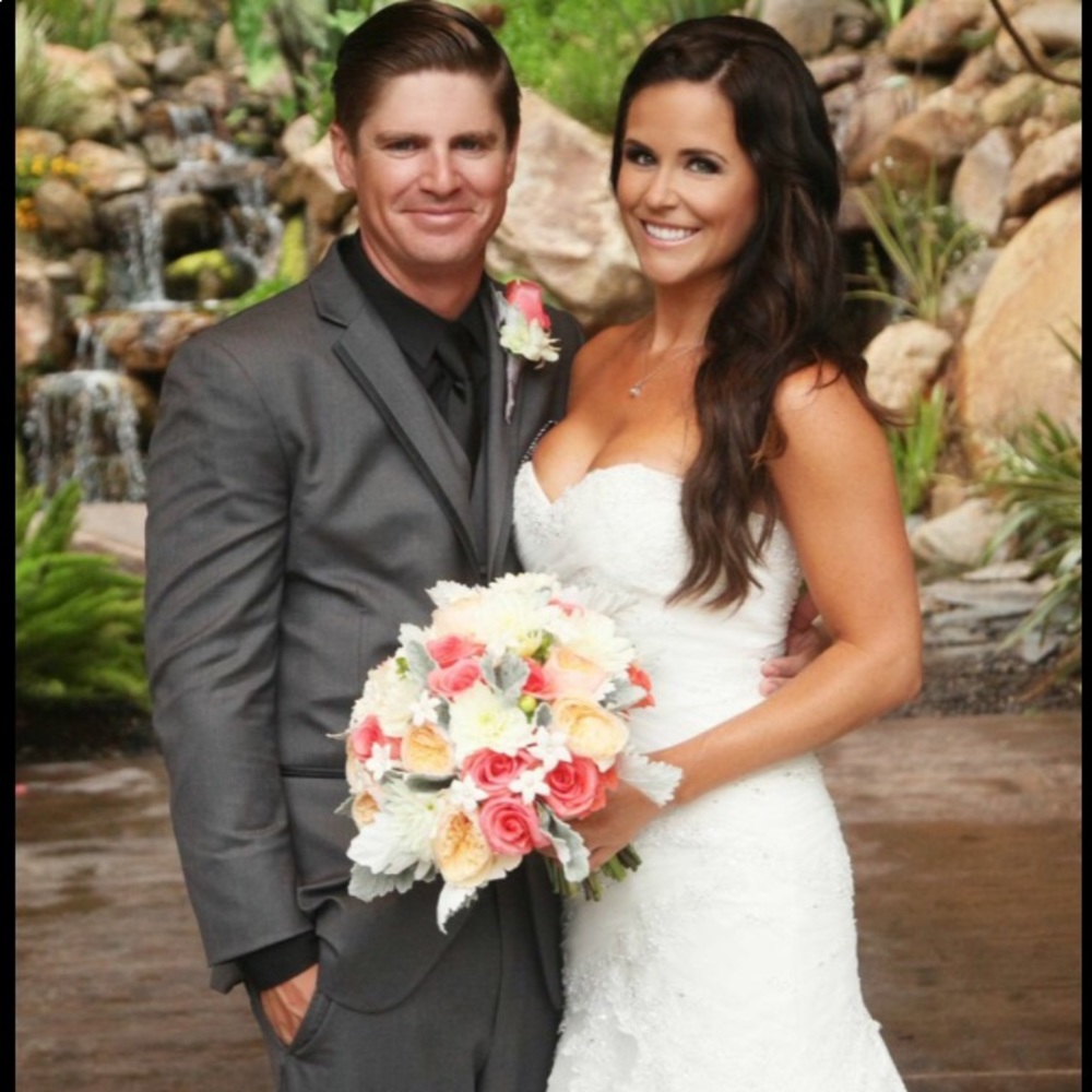 Wedding dress